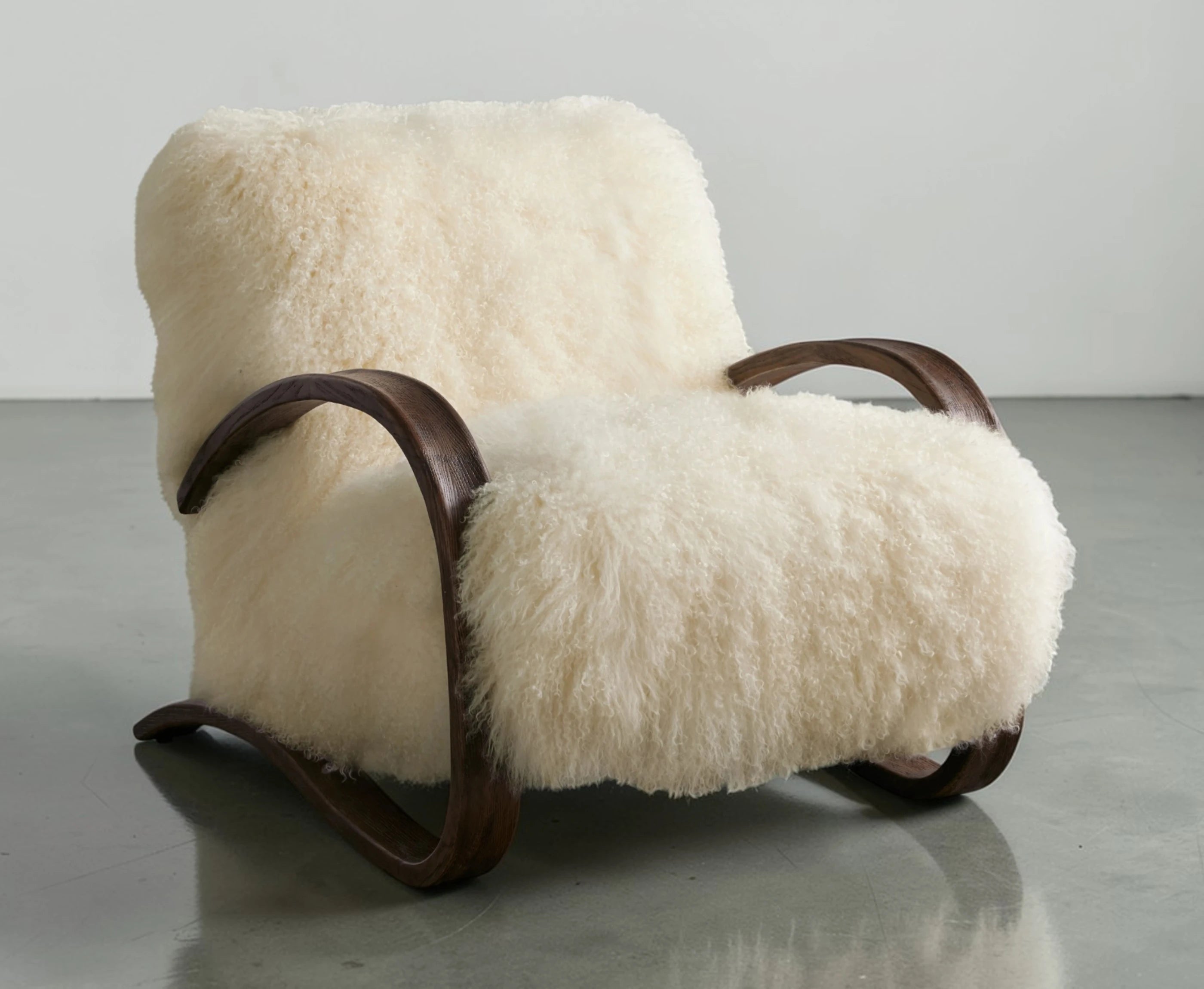 Eloren Chair