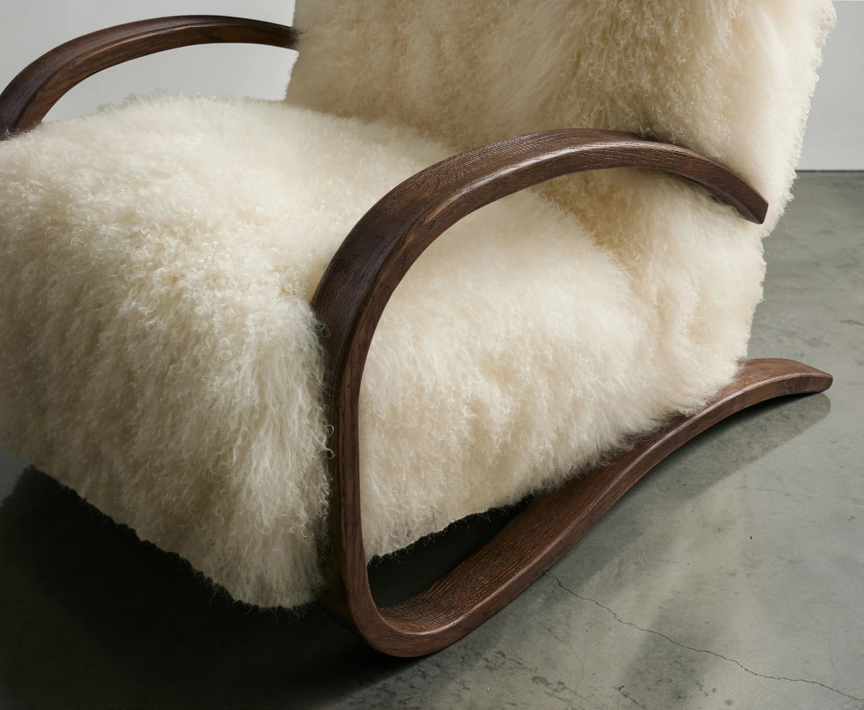 Eloren Chair