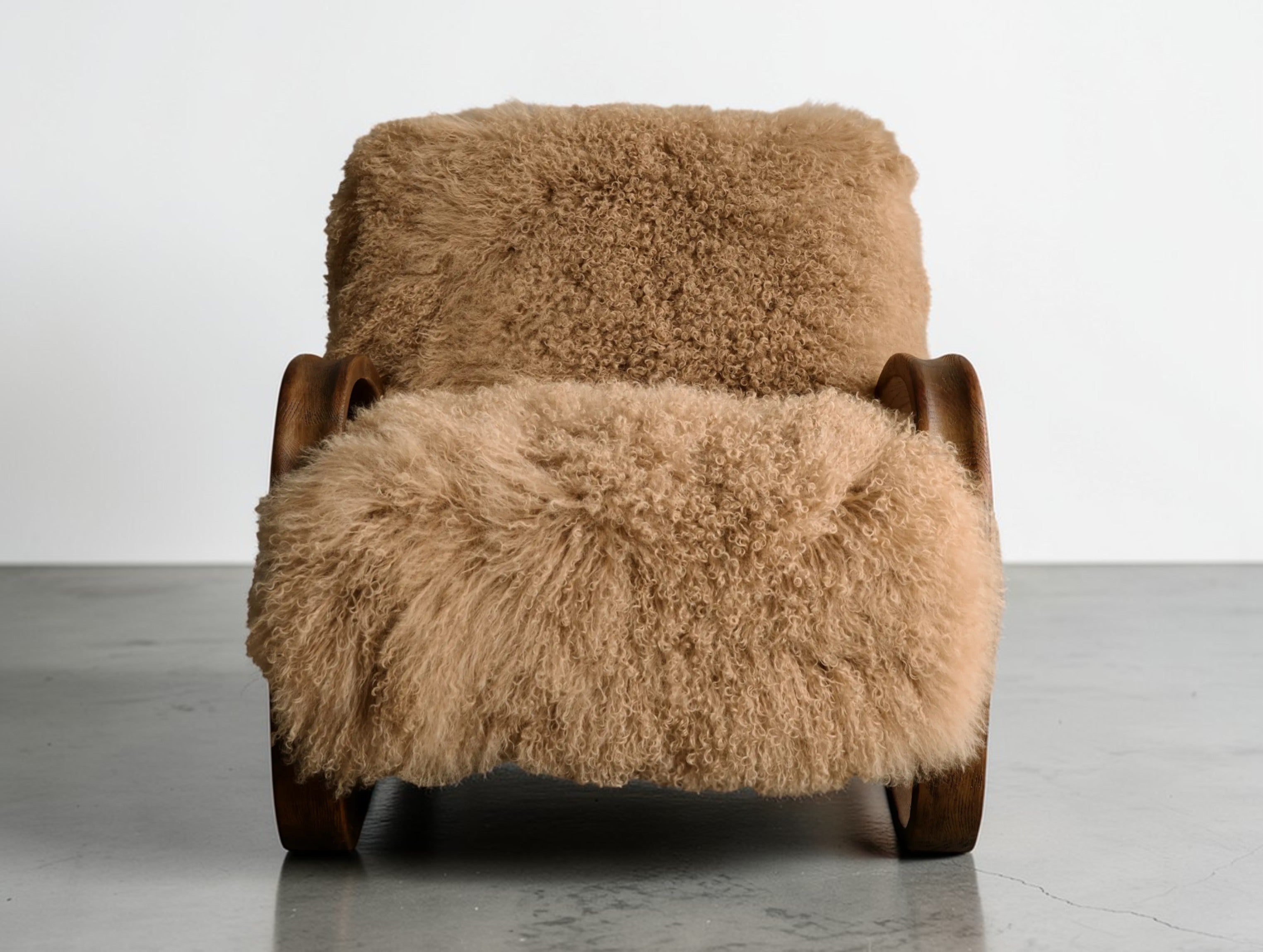 Eloren New Zealand Shearling Chair