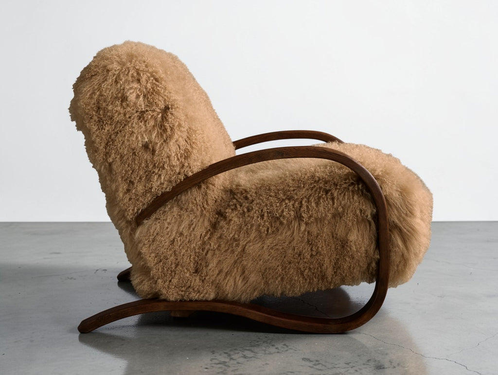 Eloren New Zealand Shearling Chair
