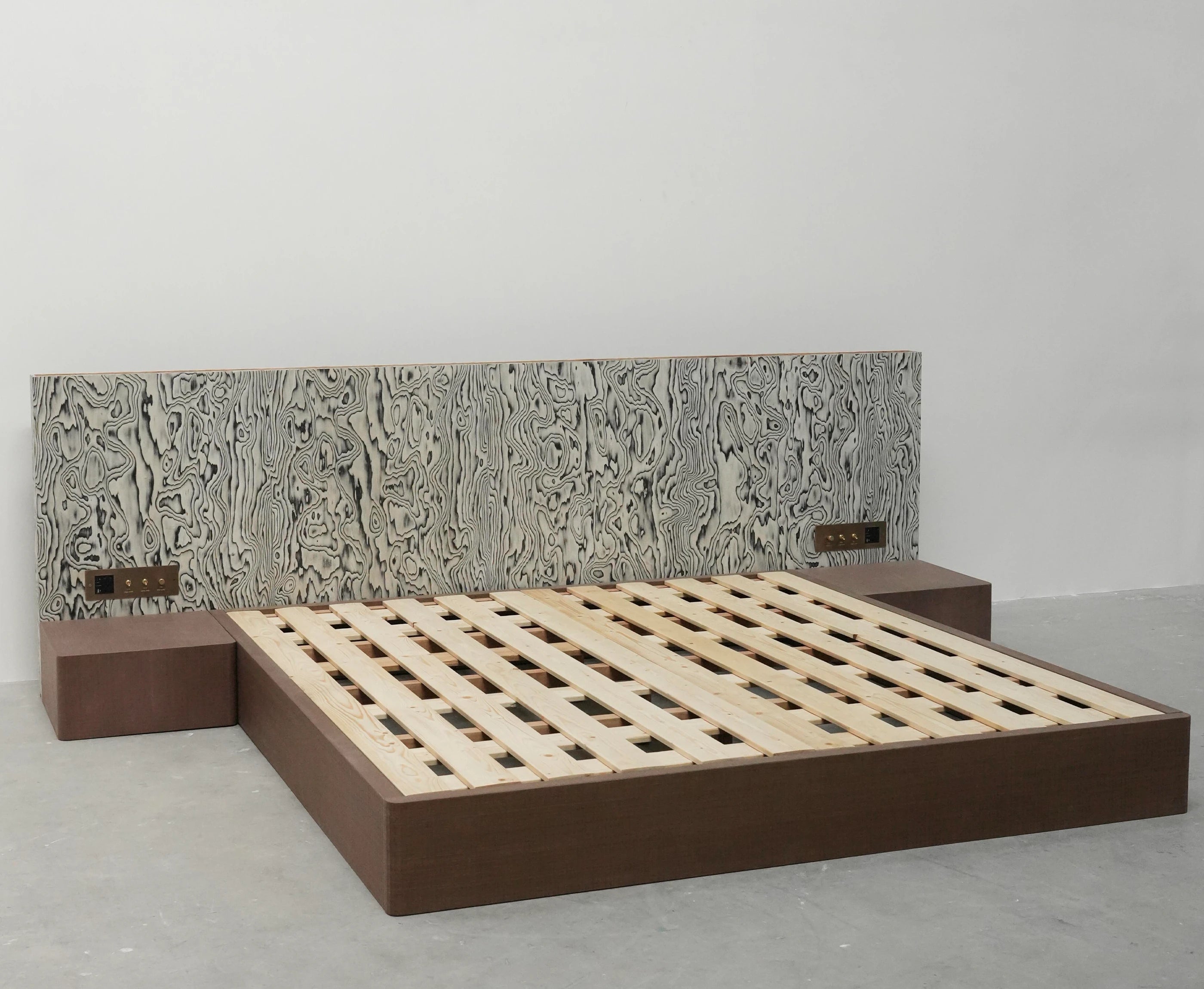 Kadisia Extended Headboard Bed
