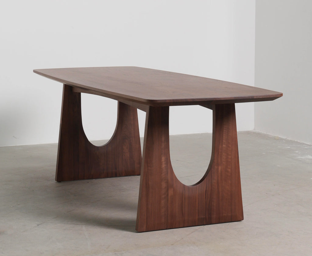 Mihaela Dining Table