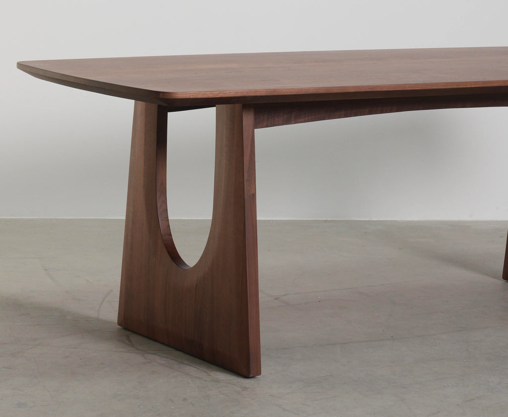 Mihaela Dining Table