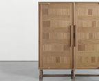 Totias High Sideboard